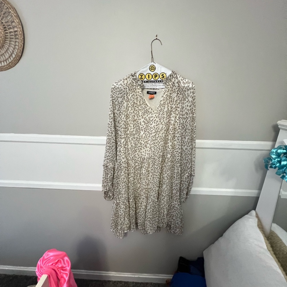 Express Animal Print V-Neck Dress
